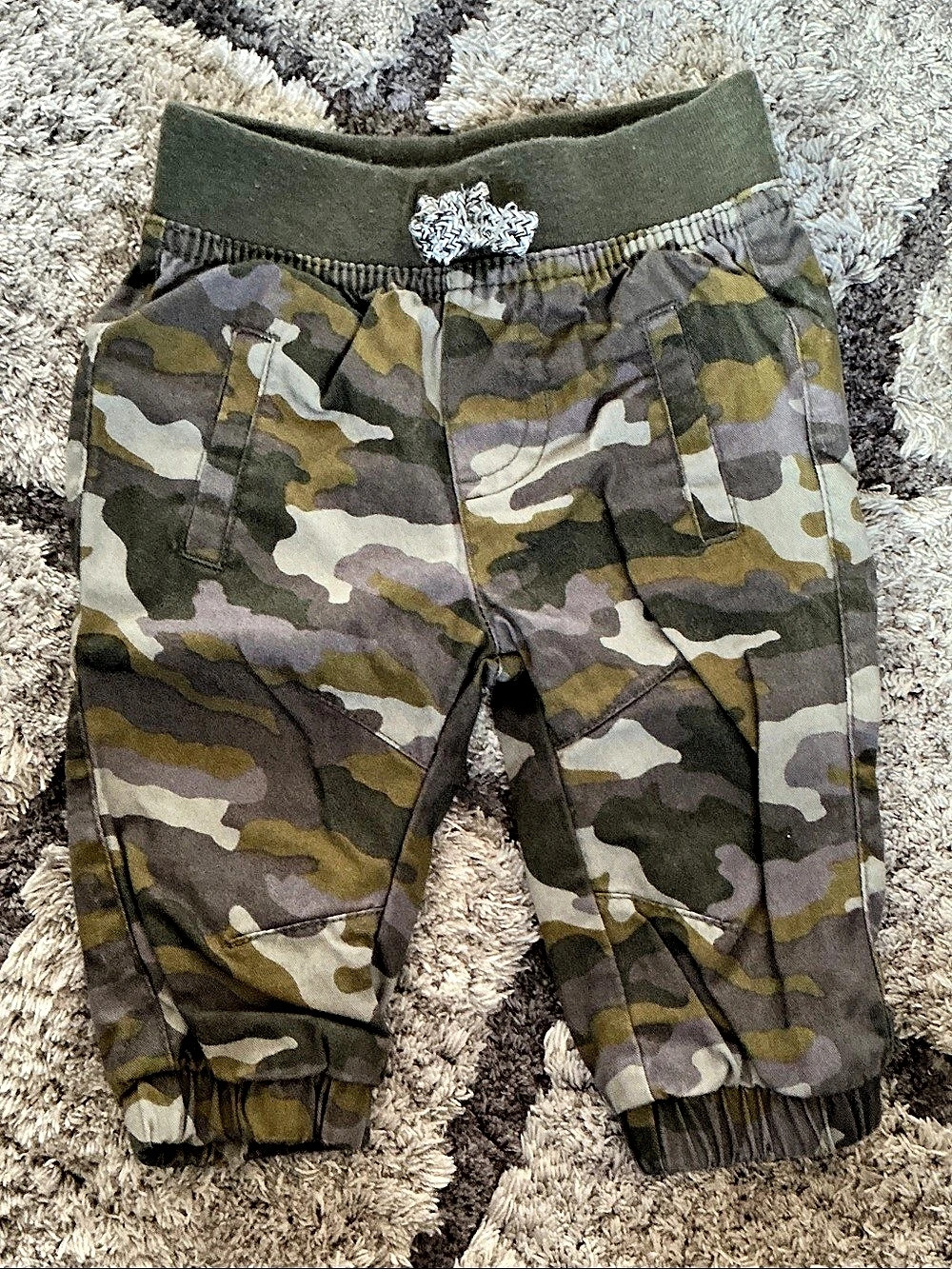 Cat & Jack Baby Camouflage Jogger Pants Green & Gray NB/RN